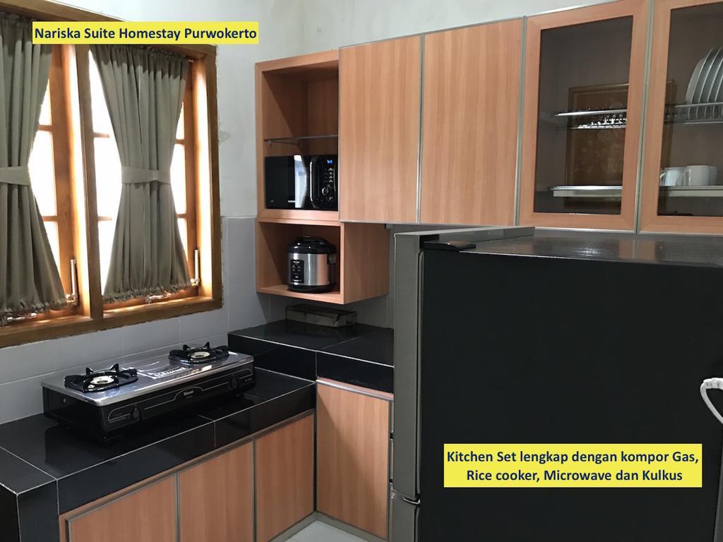 Nariska Suite Homestay Purwokerto Εξωτερικό φωτογραφία