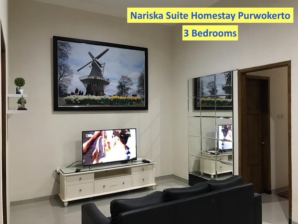 Nariska Suite Homestay Purwokerto Εξωτερικό φωτογραφία